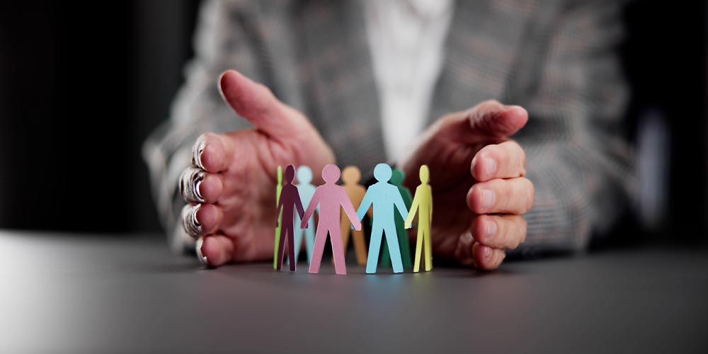 Tuji delavci rabijo integracijskega skrbnika