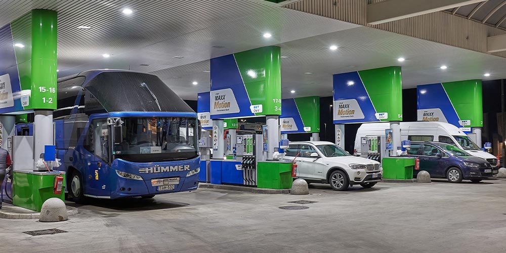 Bencinski turizem, minister pa že napoveduje poseg v cene