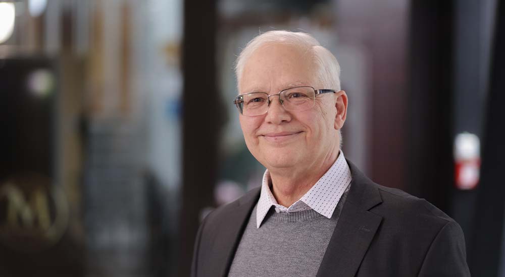 Kaj ima brezplačno kosilo skupnega s proračunom?