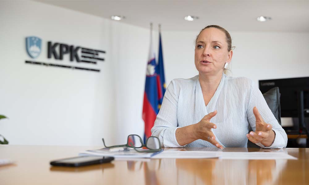 Ali Slovenija v boju proti korupciji rabi Skok ali Hops?